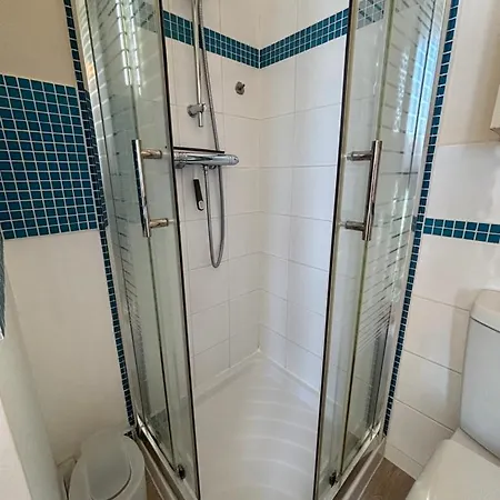 Small Blue Solo Apartment *
